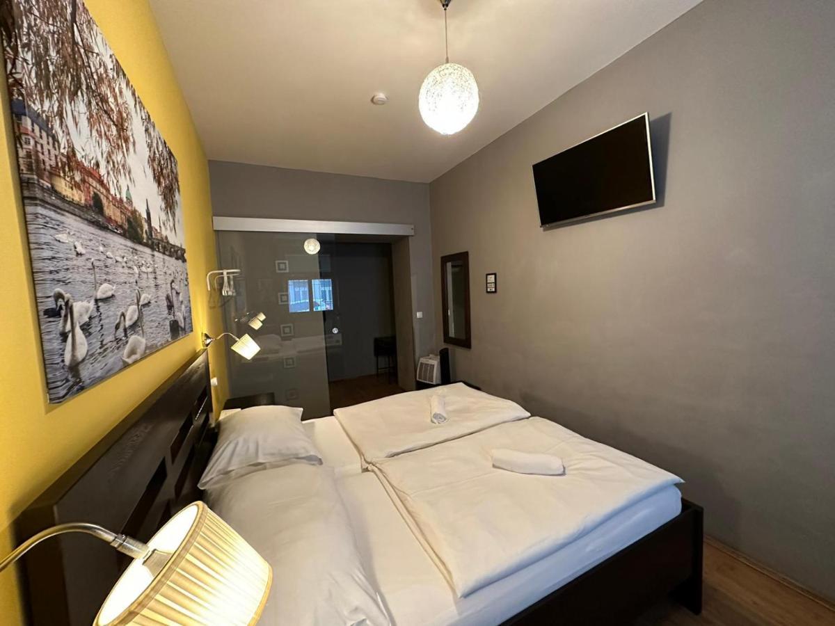 Central Studios Hotel Prag