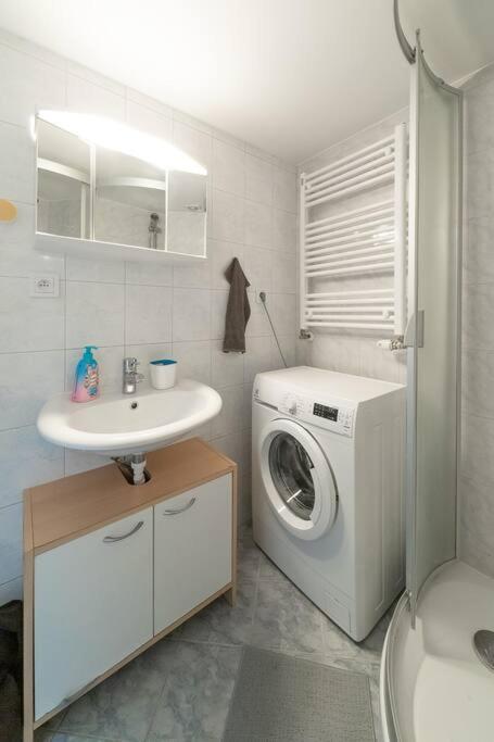 Opletal Apartment *
