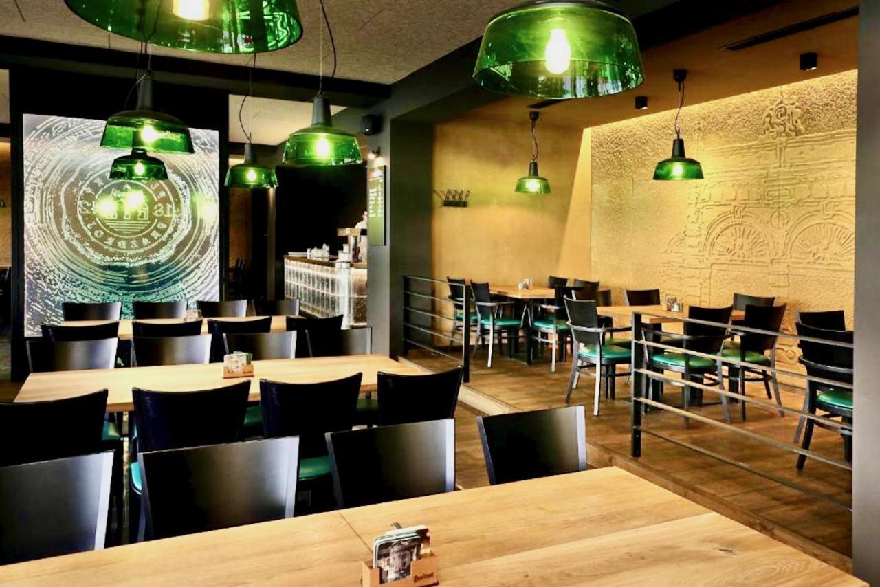 Art Garden Towers Apartment *