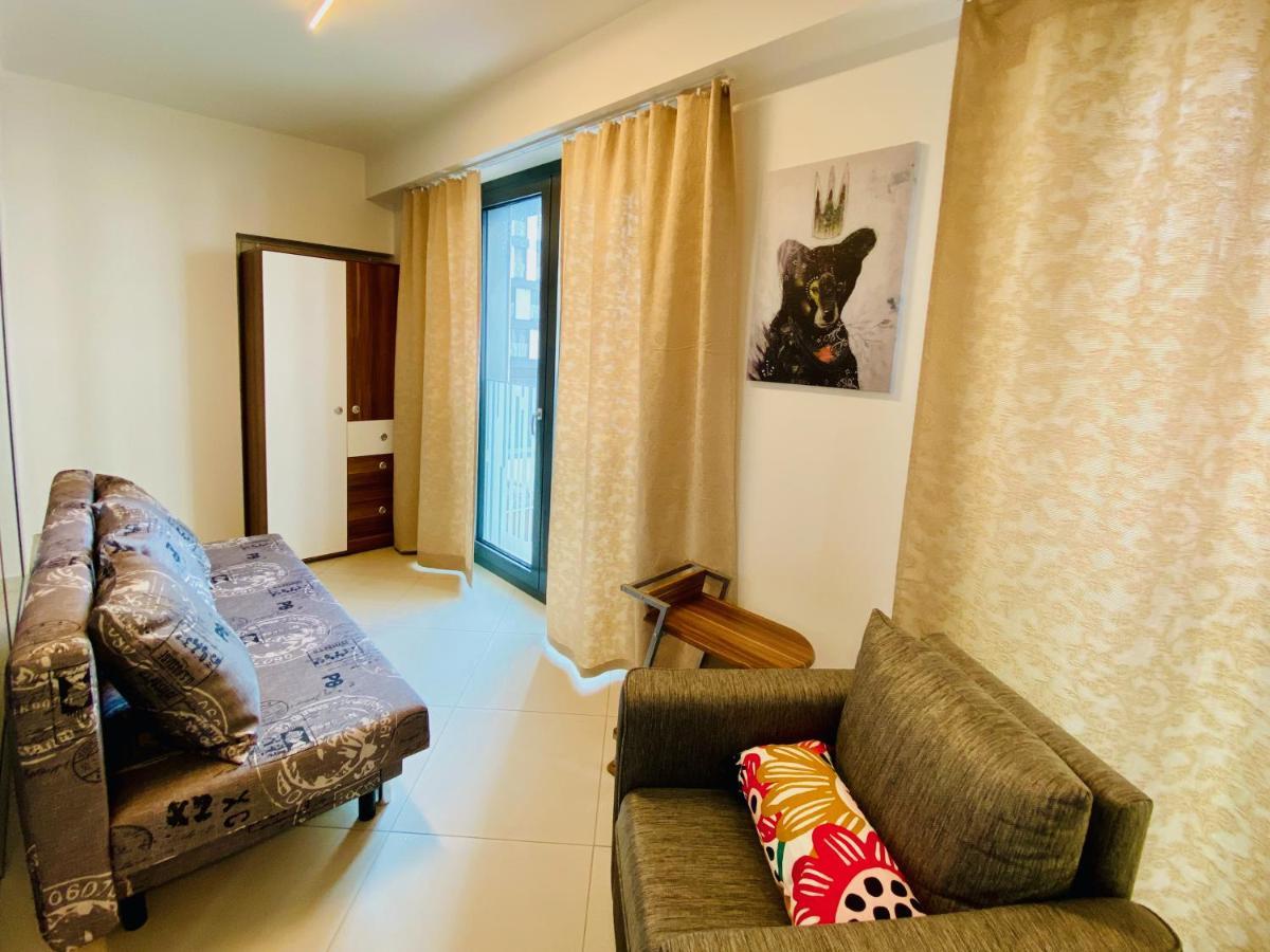 Apartment Art Garden Towers Prag