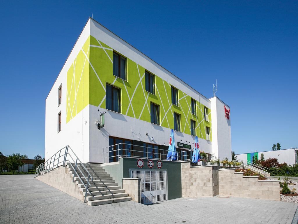 Nad Kralovnou & Restaurant Hotell Prag