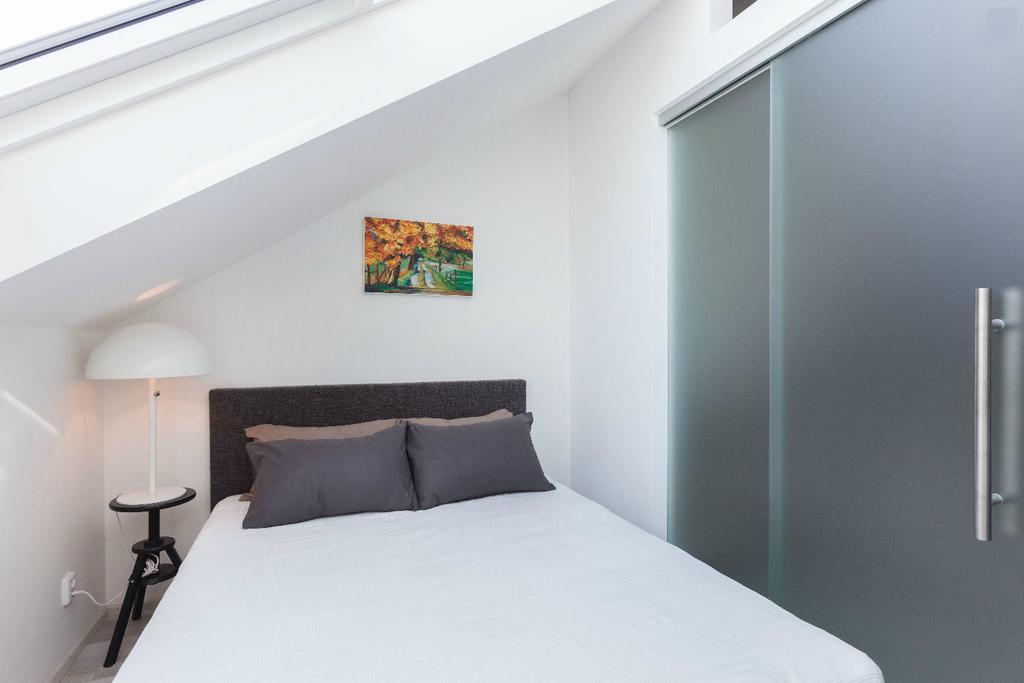 Kent Ridge Loft, Sokolska Lägenhet