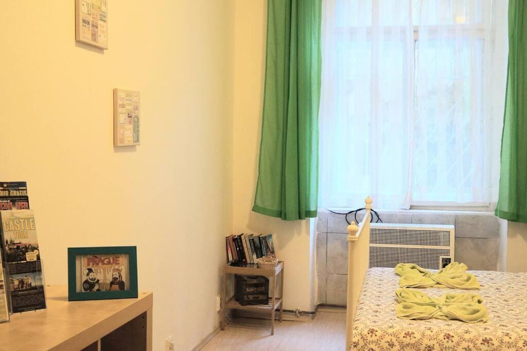 Apartment Fun + Easy In The Center Of Prague! Prague