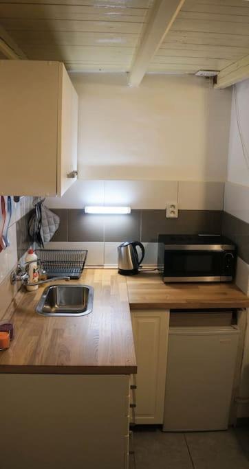 Fun + Easy In The Center Of Prague! Apartment