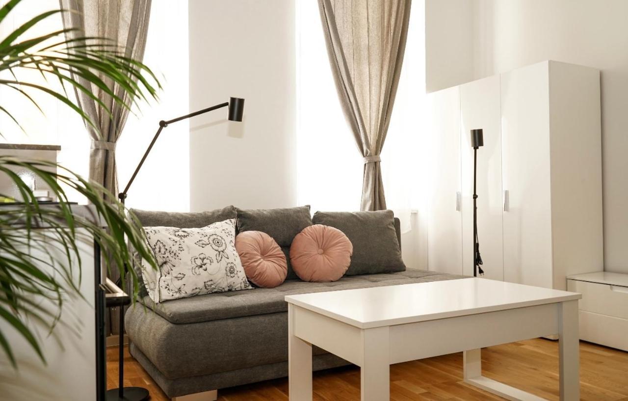 Apartment City Centre 1 309 *