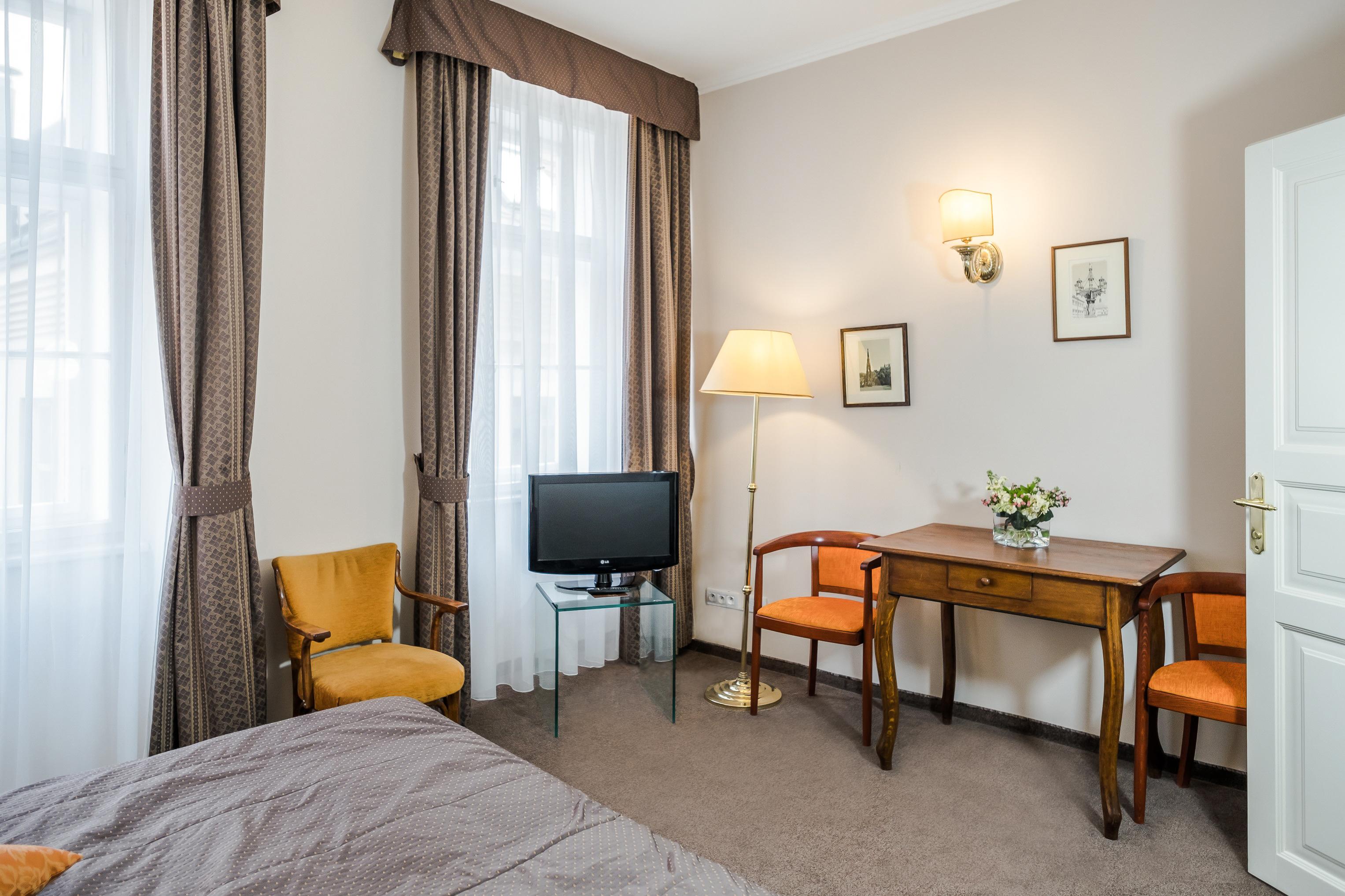 Bookquet Hotel