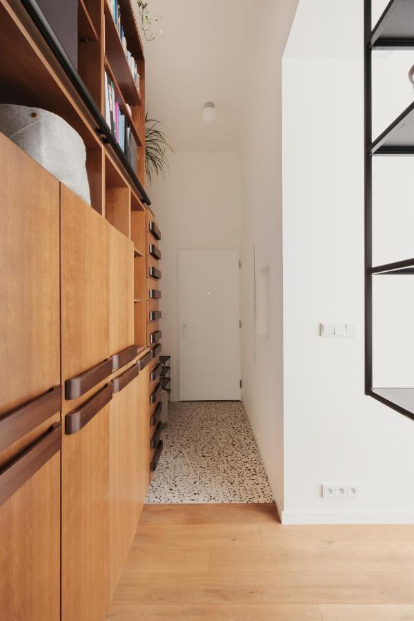 Apartment Days - Spacious Designer In Center - Powder Tower
