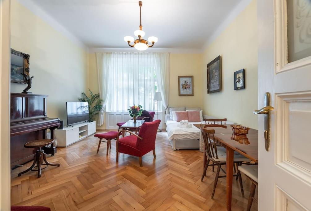 Apartment Historic *