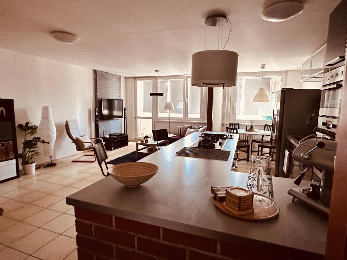 Lägenhet Apartman Mezonet 5 *