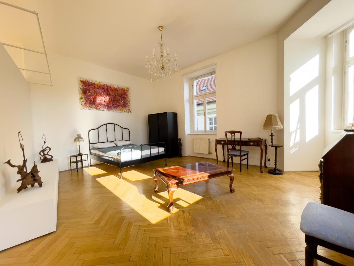 Center Of 369 Prag