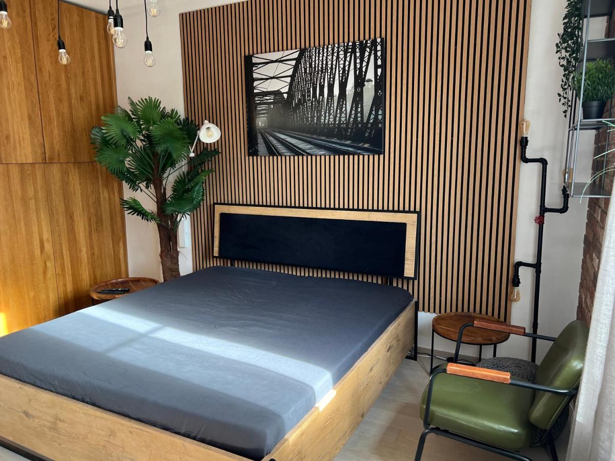 Moderni Industry Apartment Prague