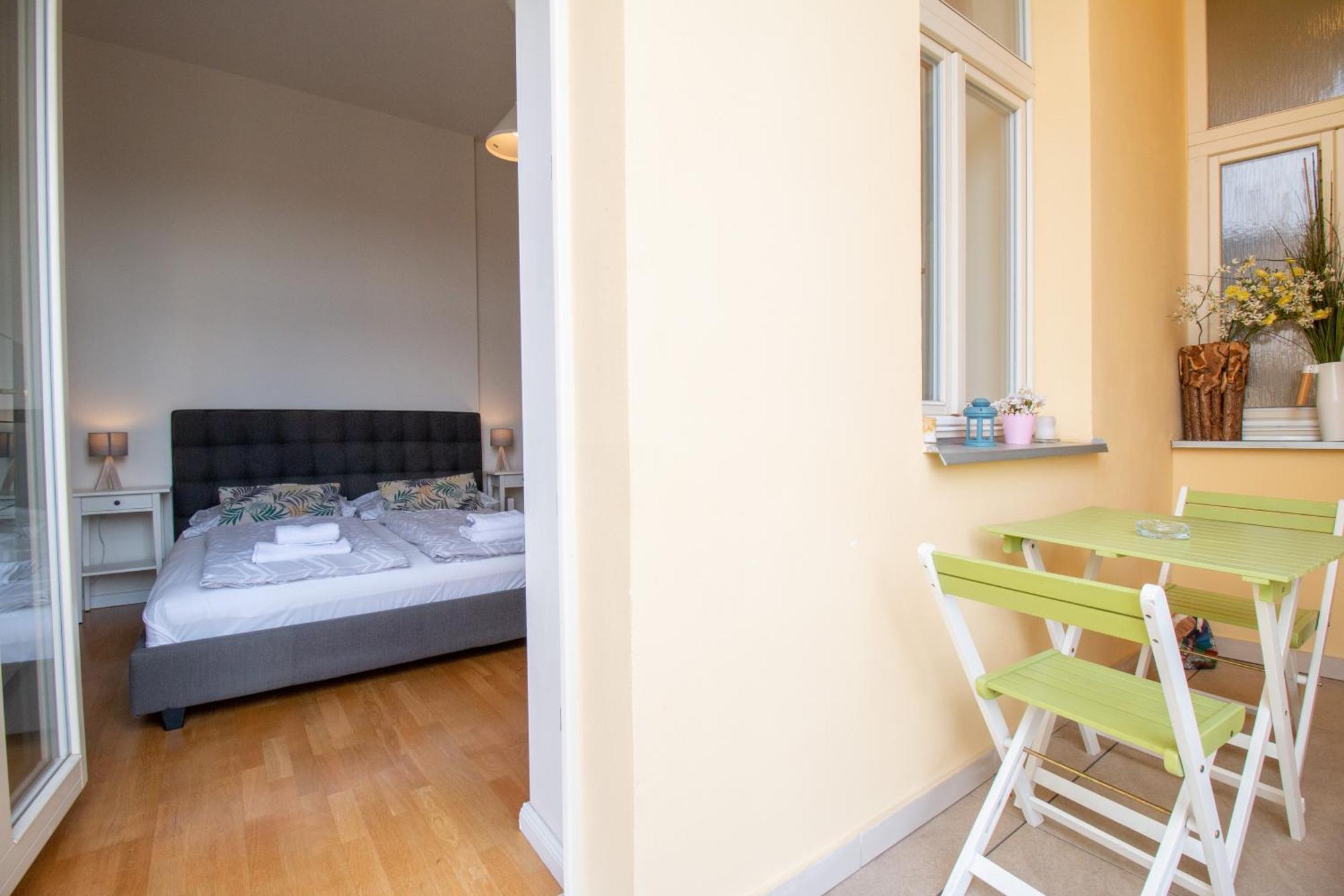 Stepanska Apartmeet Lägenhet