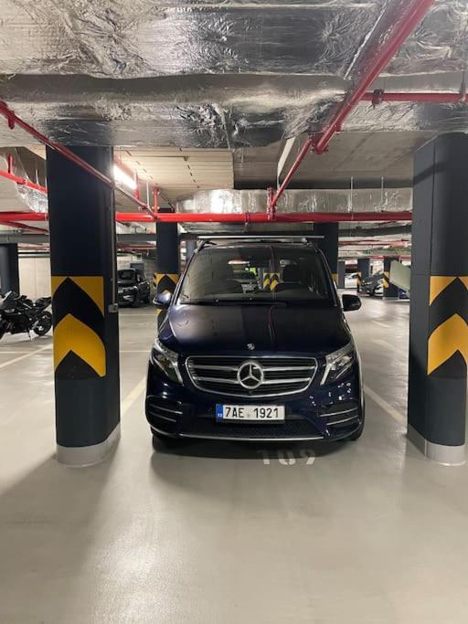 Karel With Garage Parking Prague