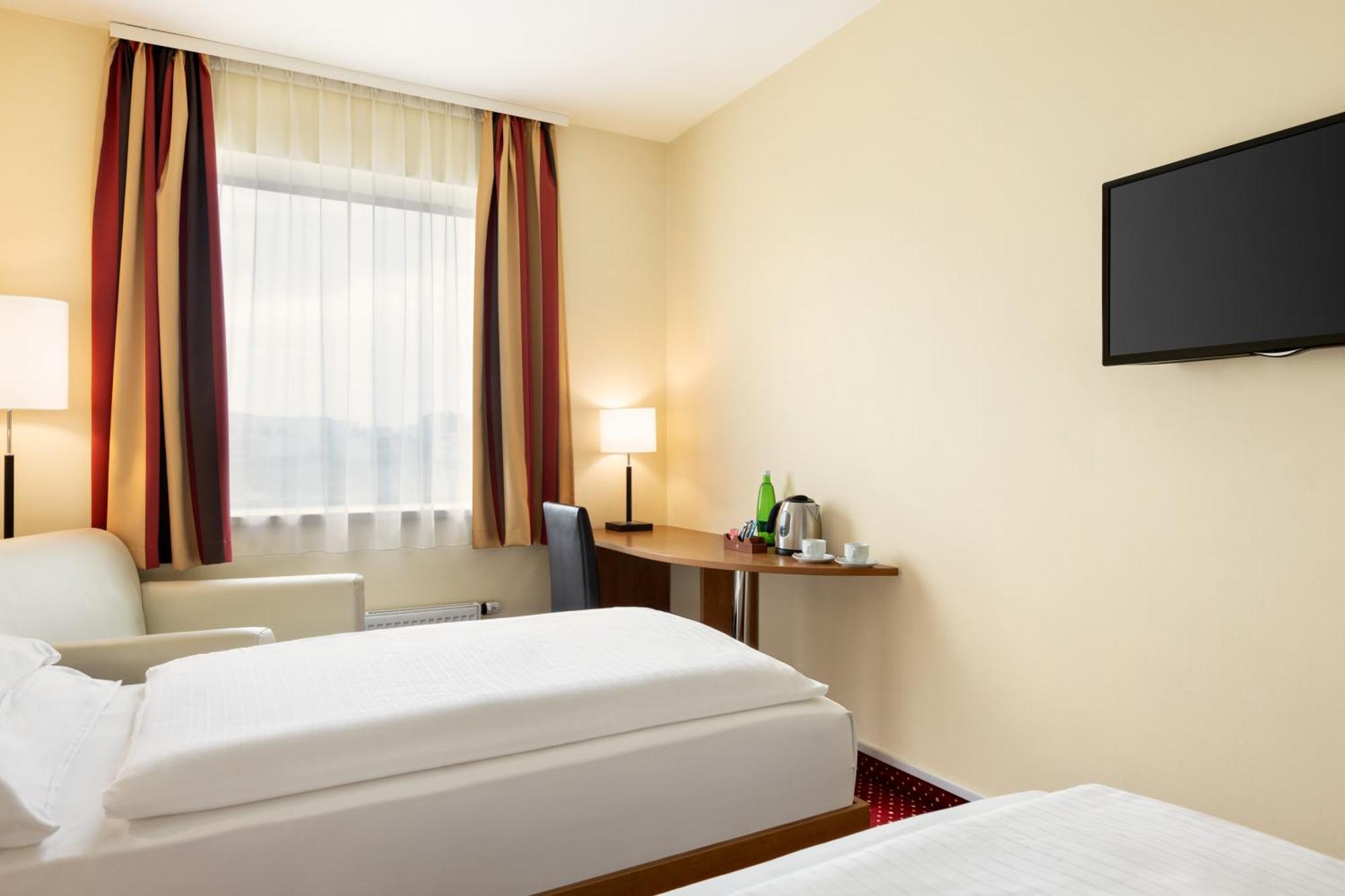 Hotel Amedia Express Prague, Trademark Collection By Wyndham Prague