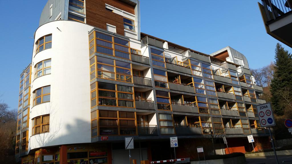Tomkova I & Iii Apartment *