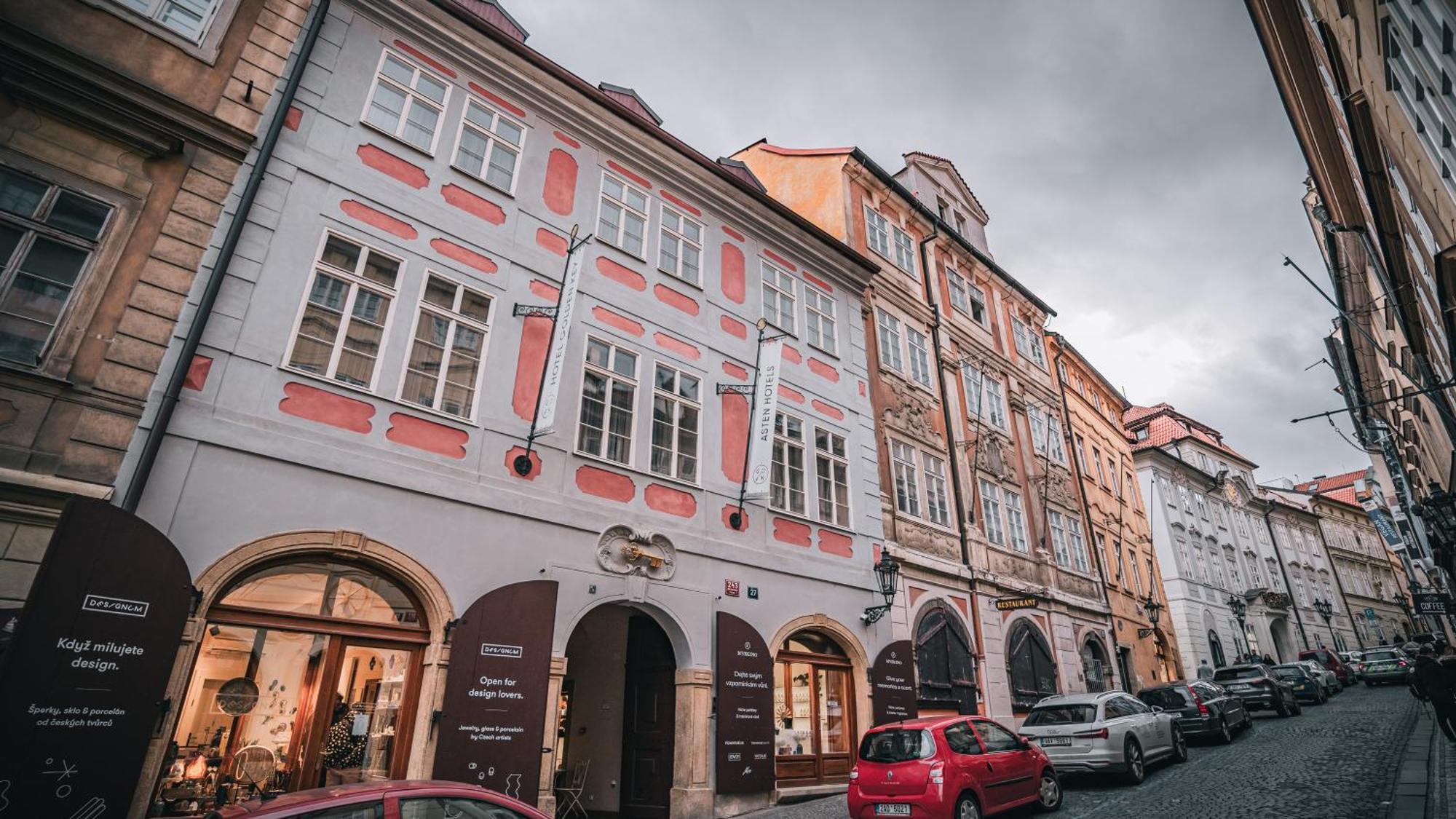 Golden Key Castle Prag