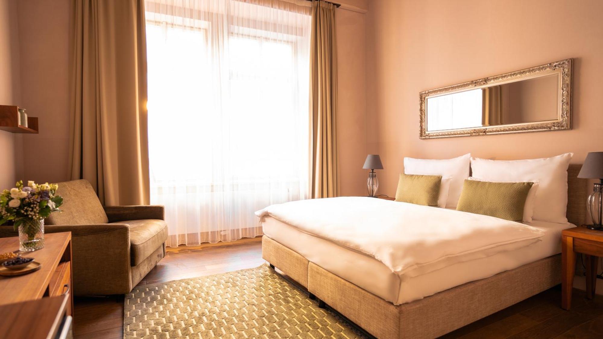 Golden Key Castle Hotell