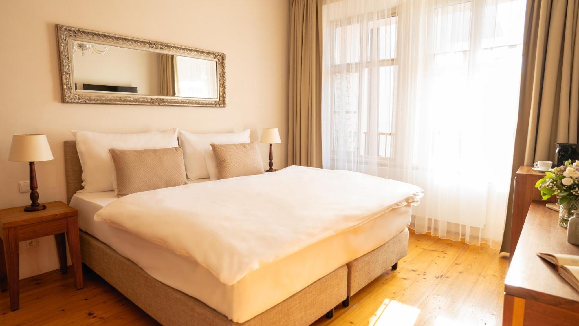 Golden Key Castle Hotell