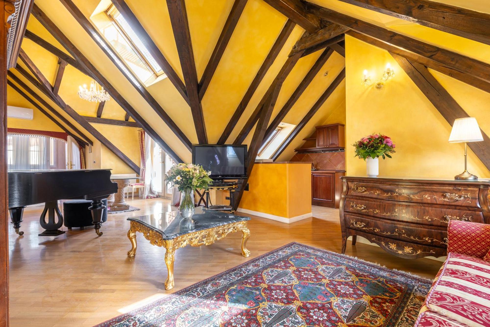 Lejlighedshotel Nosticova Heritage