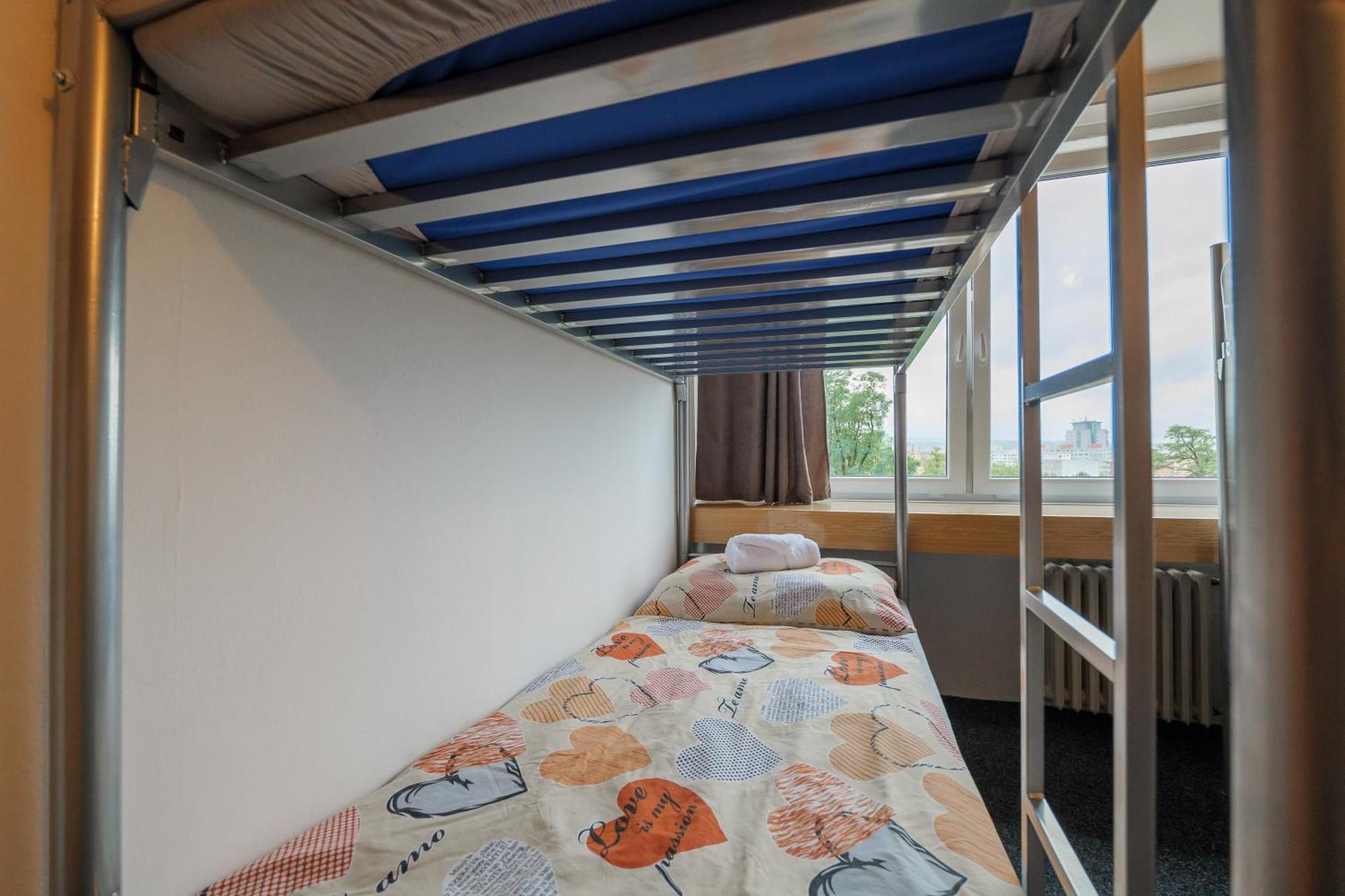 Tvm Tower Modrany Hostel Praha