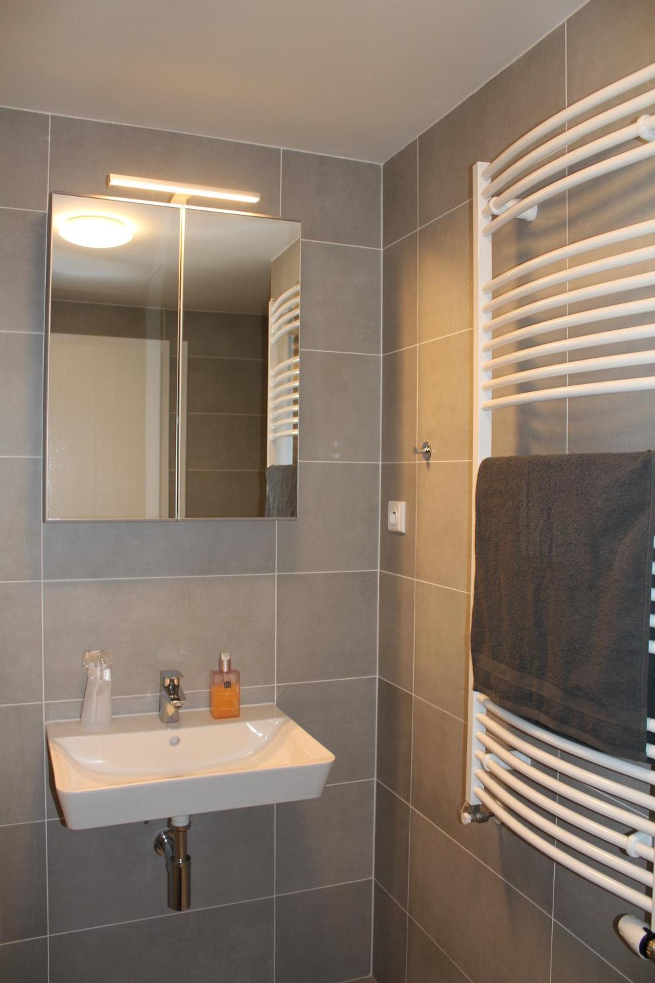 Holesovice Delight: Modern Comfort With A Twist In 7 Lejlighed