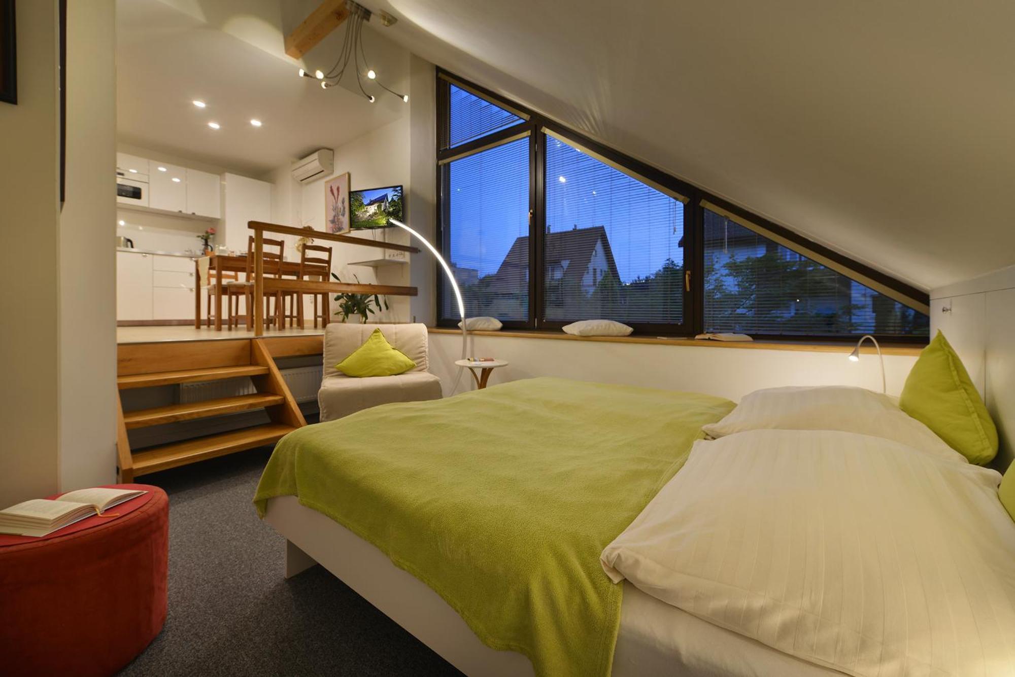 Aparthotel A. V.