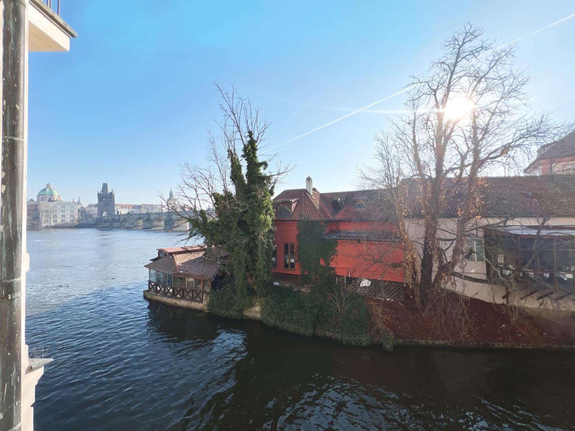 Apartment Charles Bridge *