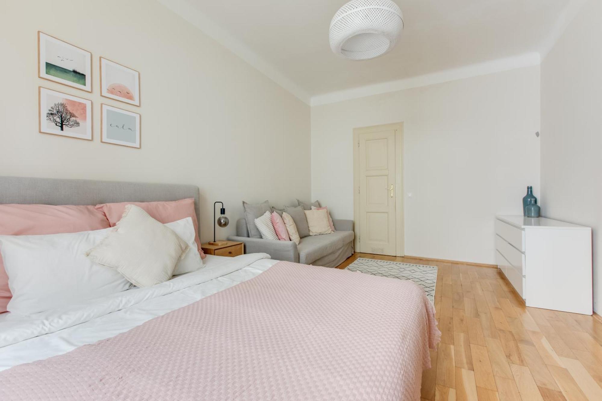 Modern Quiet Next To Wenceslas Square - Vs Apartment *