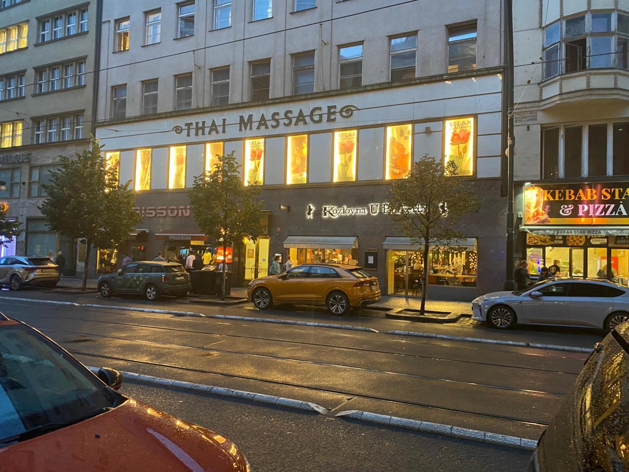 Kaiser Apartment Prag