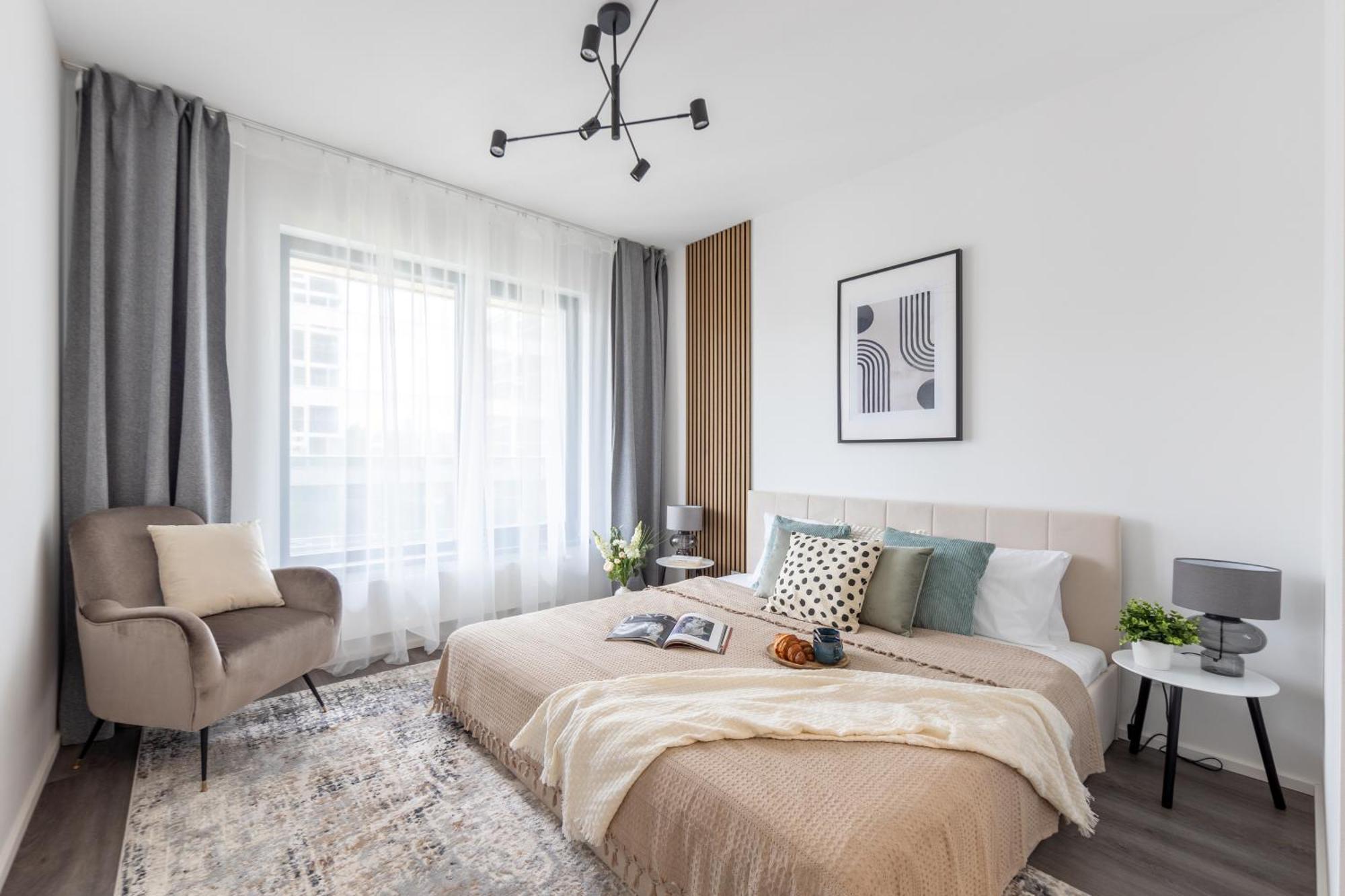 Baby Friendly Apt With Terrace And Ac In Karlin By Days Apartment Prague