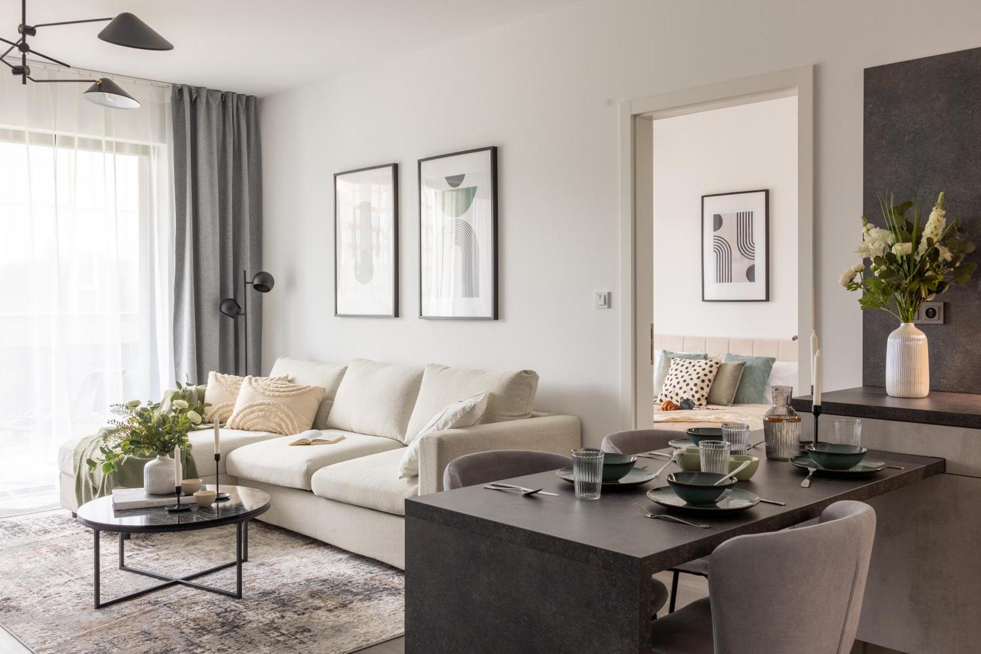 Baby Friendly Apt With Terrace And Ac In Karlin By Days Apartment Prague