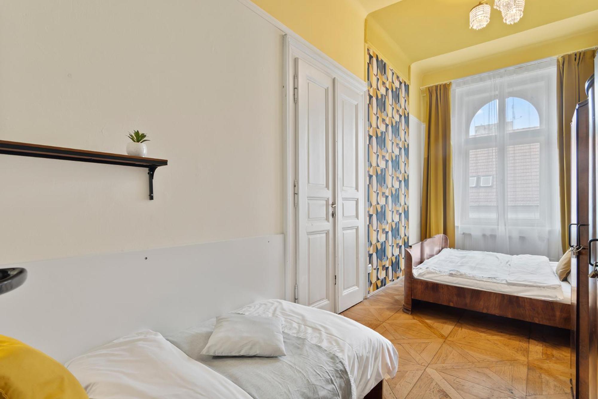 Apartment Vintage Apts In Heart Of By Michal&friends