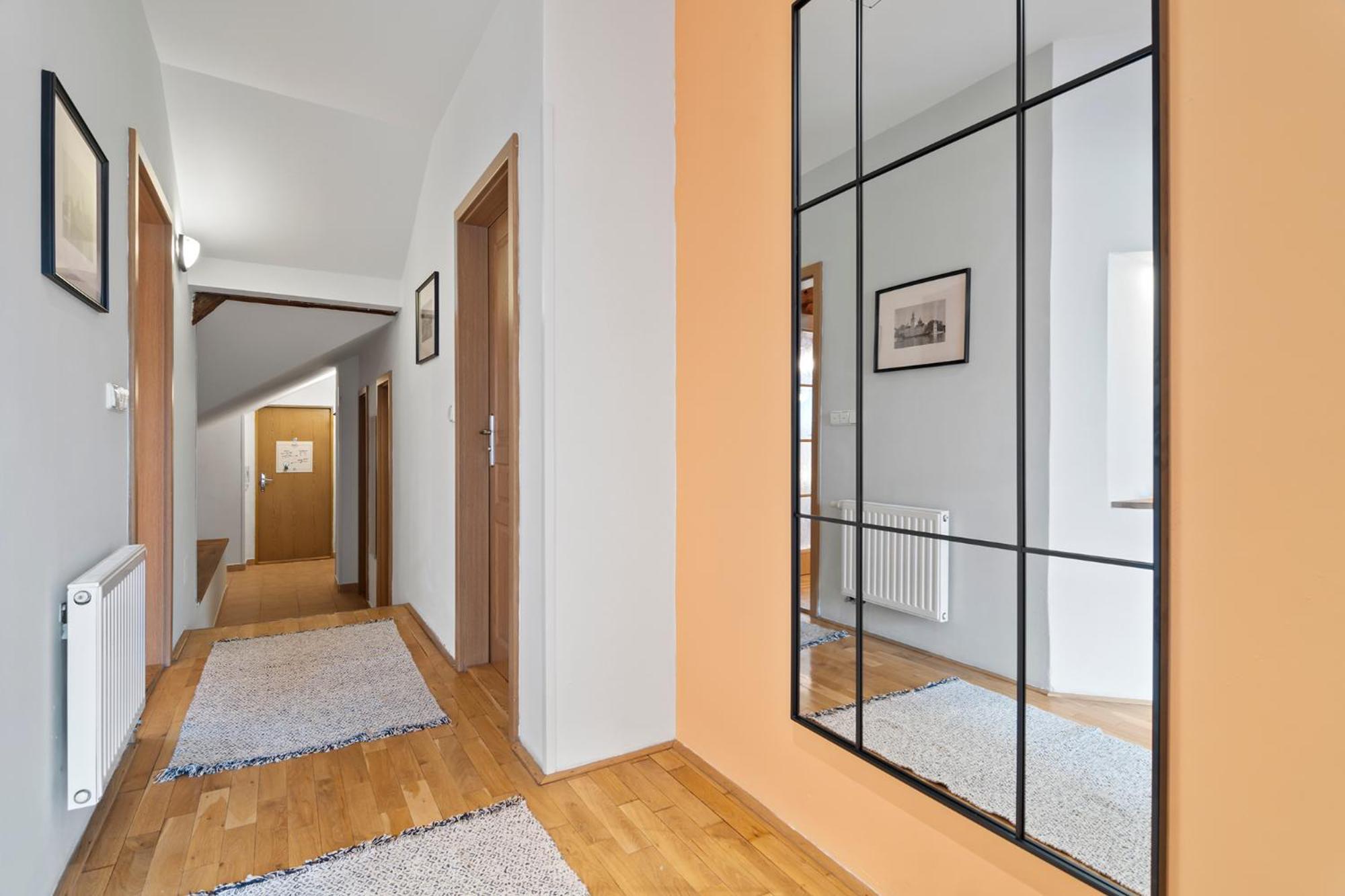Apartment Vintage Apts In Heart Of By Michal&friends
