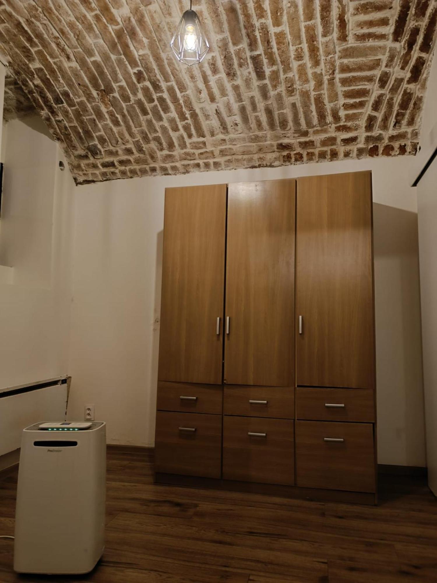 Basic Underground Next To The Center - Tram Line, Cool Local Area Apartment