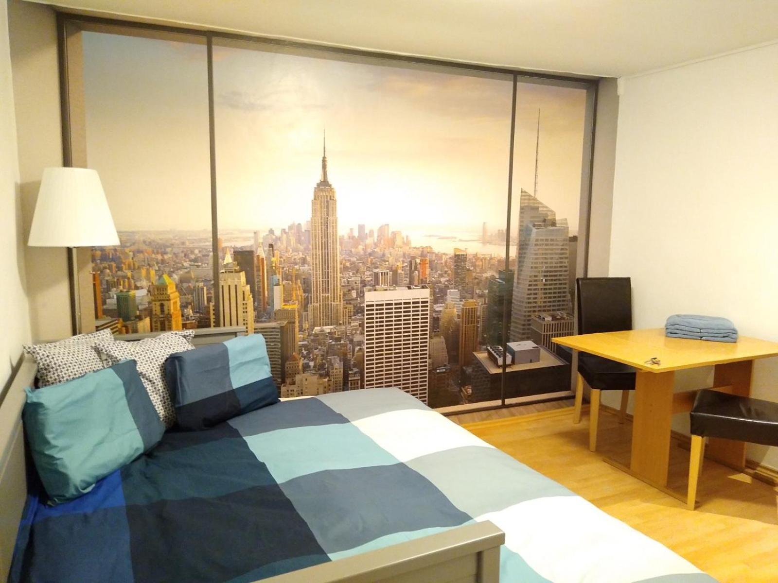 Basic Underground Next To The Center - Tram Line, Cool Local Area Apartment *