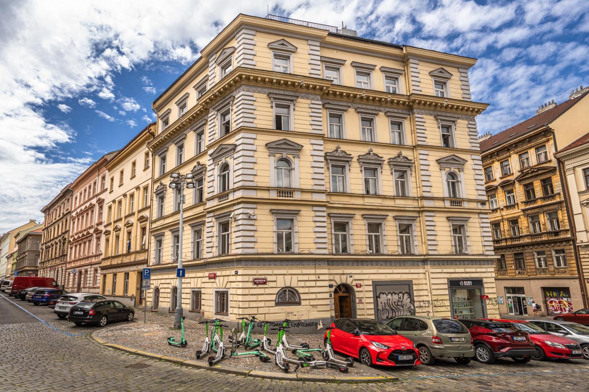 Beautiful Loft In 3 Apartment Prag
