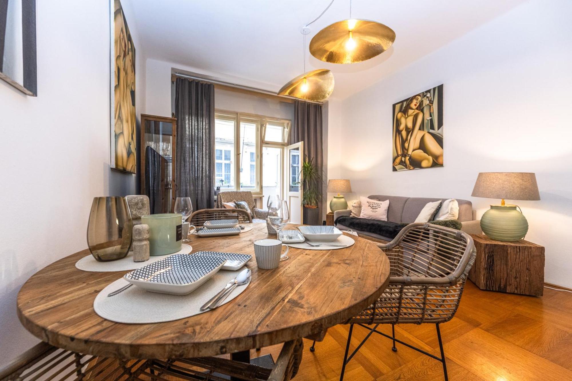 Wishlist Residences - National Theatre Lejlighed