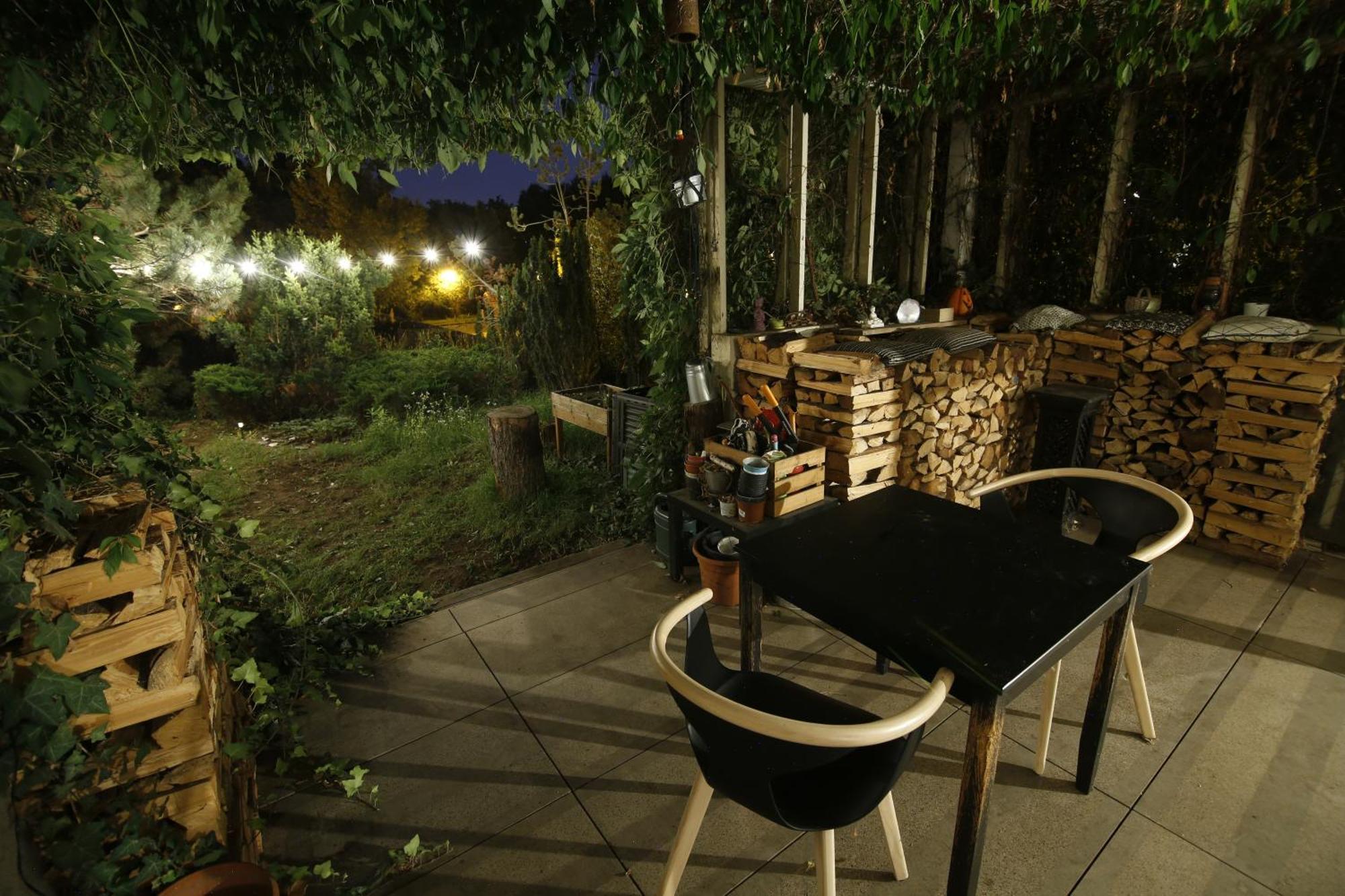 Large 120m With Garden And Cat Near Zoo * Prag