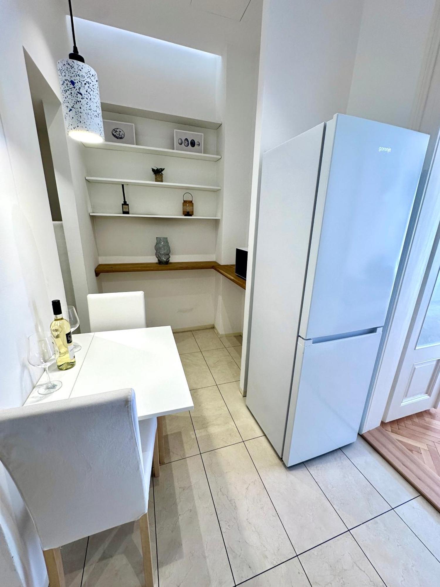 Lejlighed Fantastic Location! Superhost 5 Star Prag