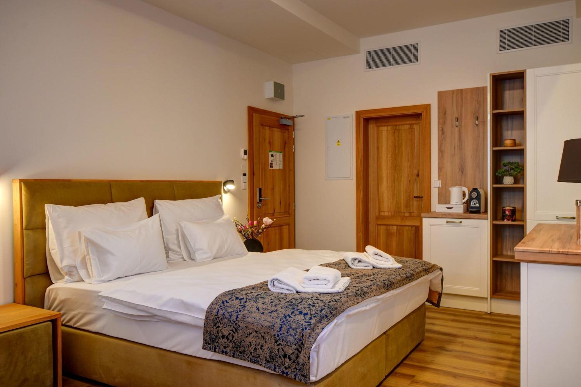 Hotel Karlova