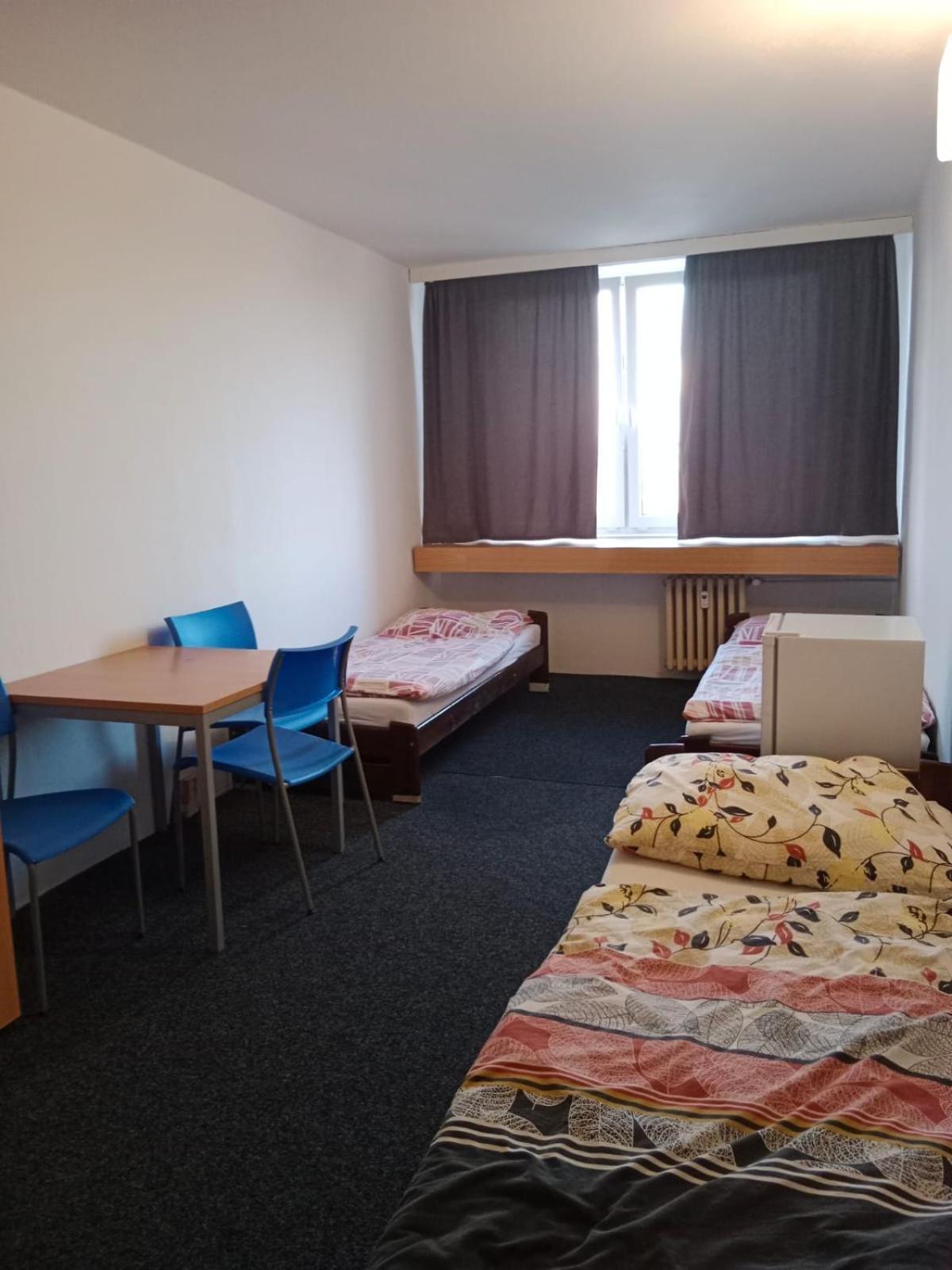 Tvm Tower Modrany Hostel Praha