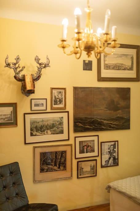 18th Century Under Castle Apartmán Praha