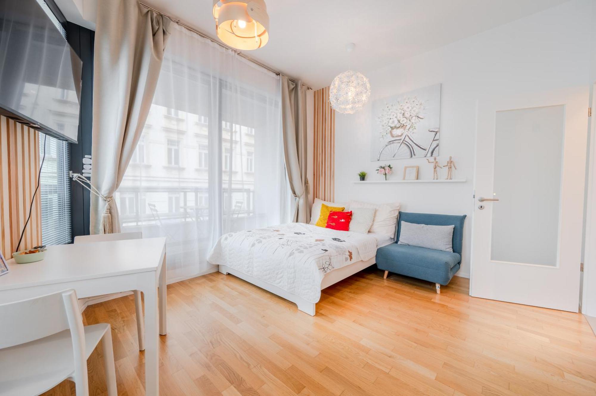 Lejlighed New-built Golden Luxury With Balcony Prag
