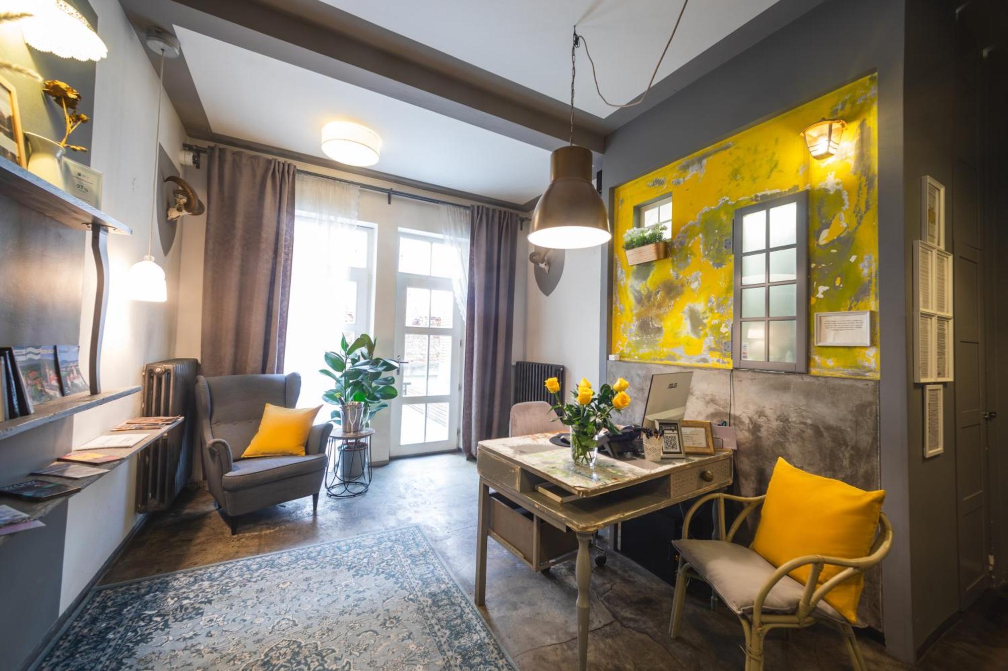 Miss Sophie's New Town&wellness 4*