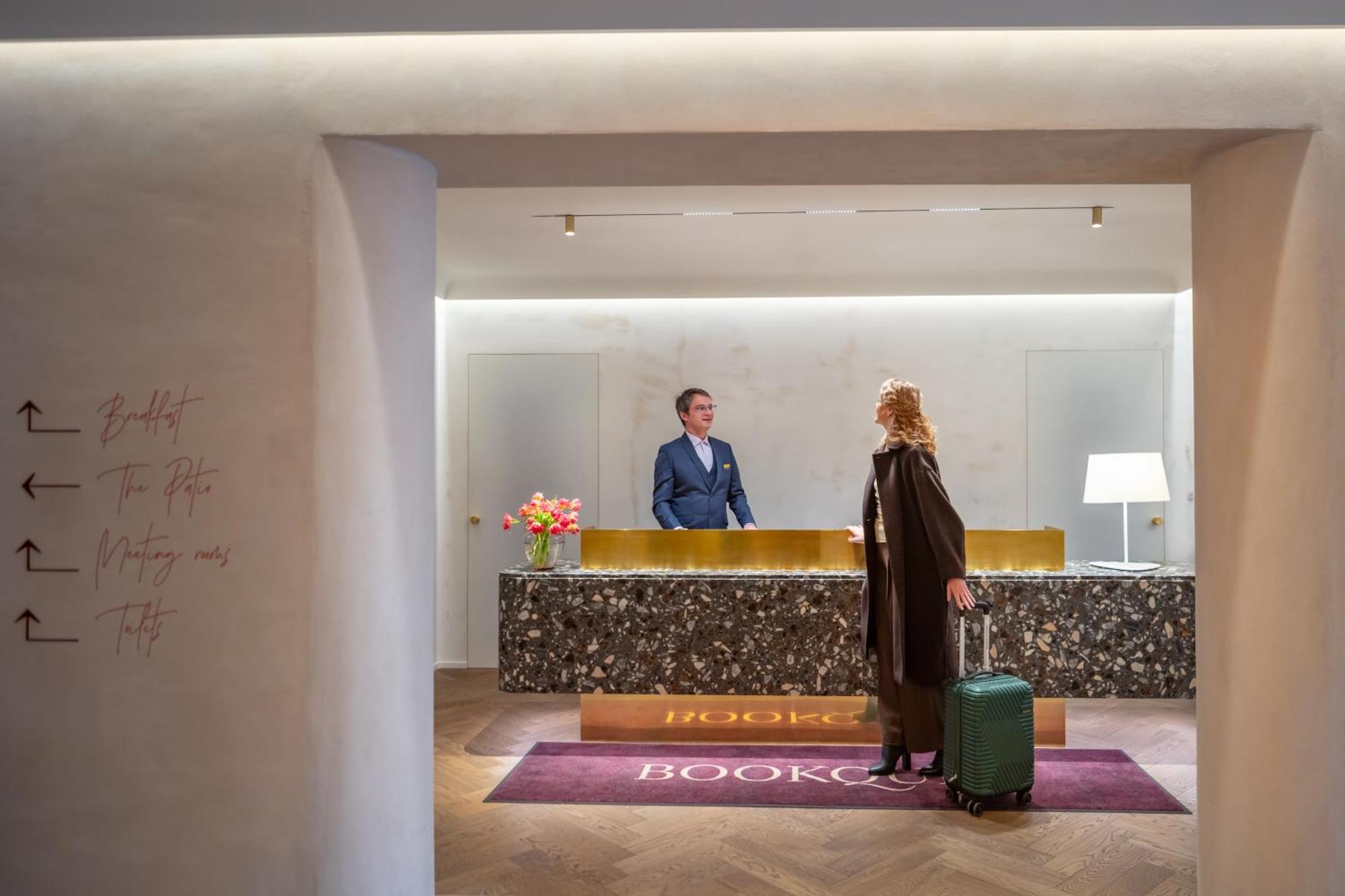 Hotel Bookquet 5*