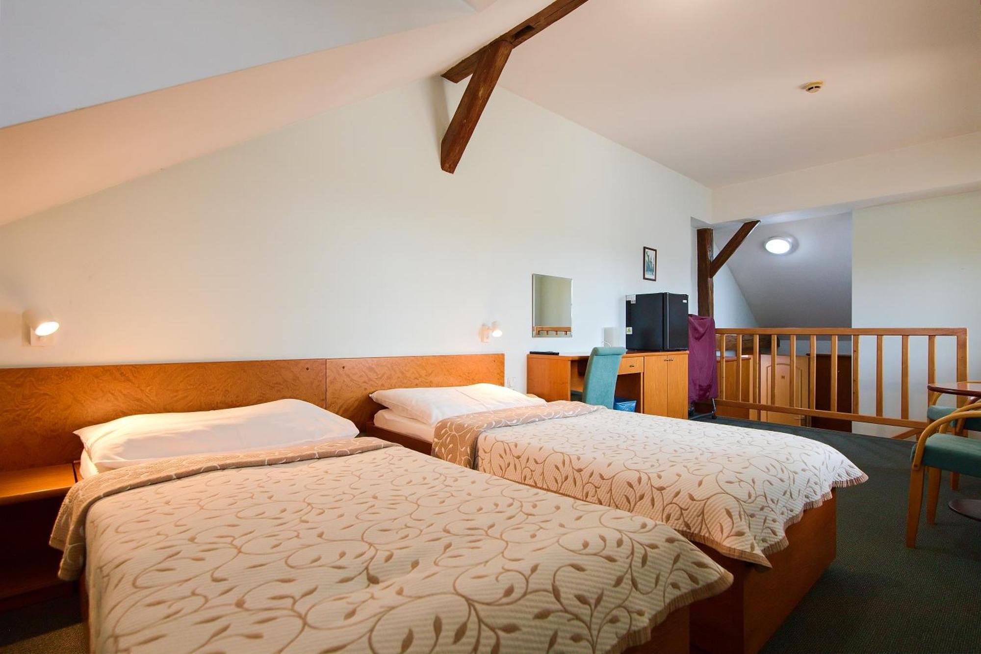 Certousy Hotel 3*