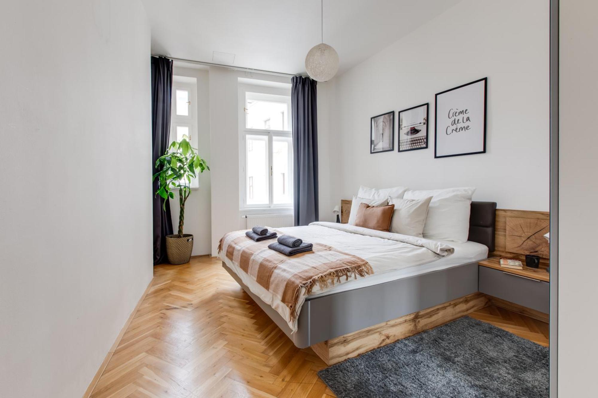 Stylish Quiet 2bds Flat Letna Park - U14 Apartment