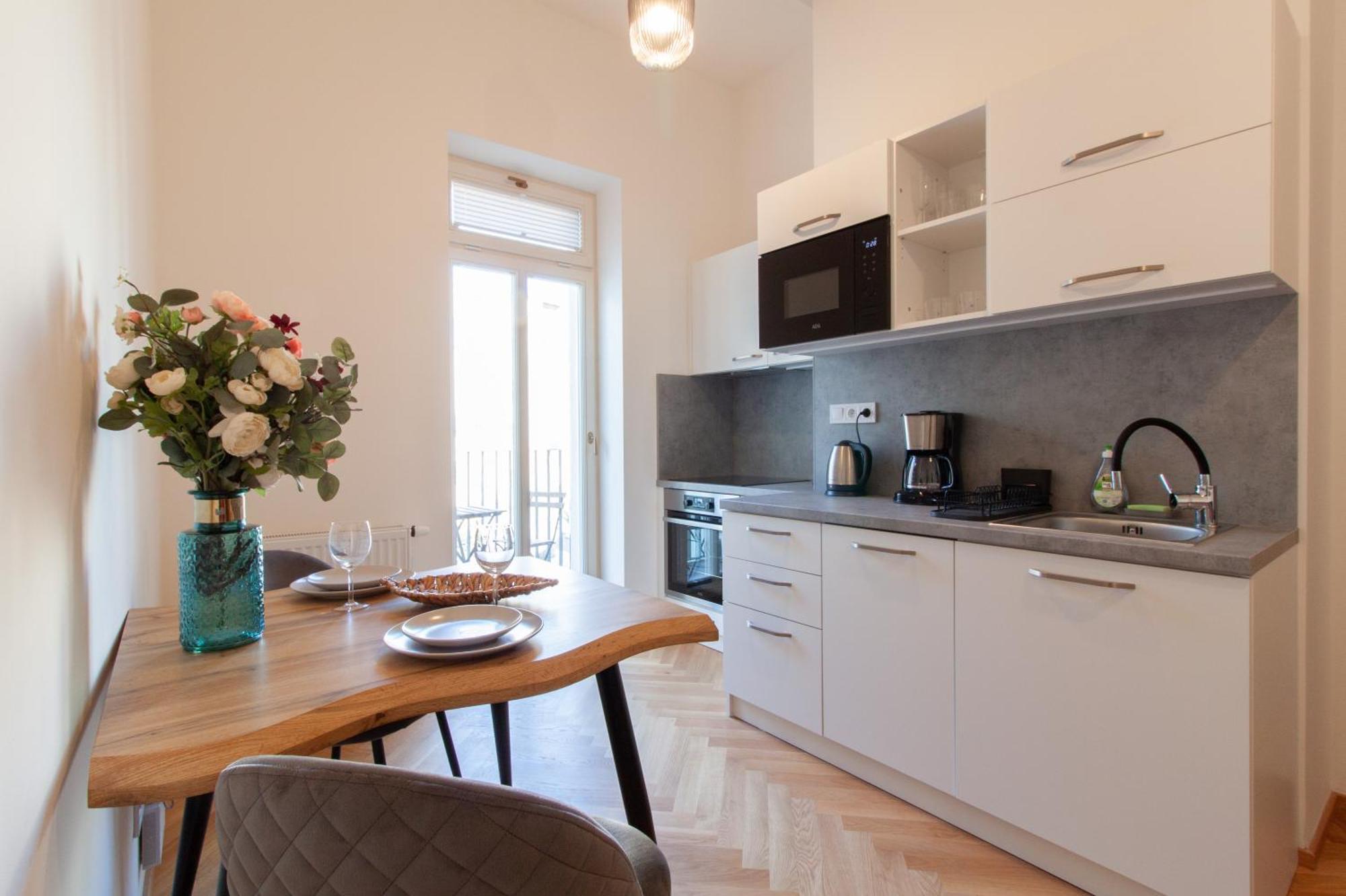 Apartment Seifertova Prag