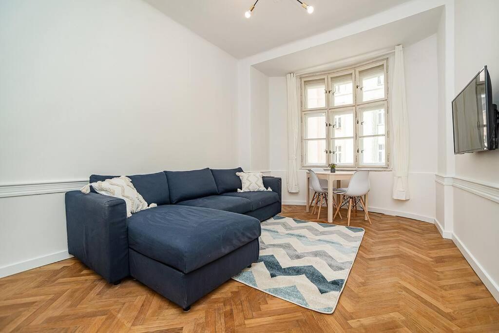 Apartment Cozy In Hipster Area Prague