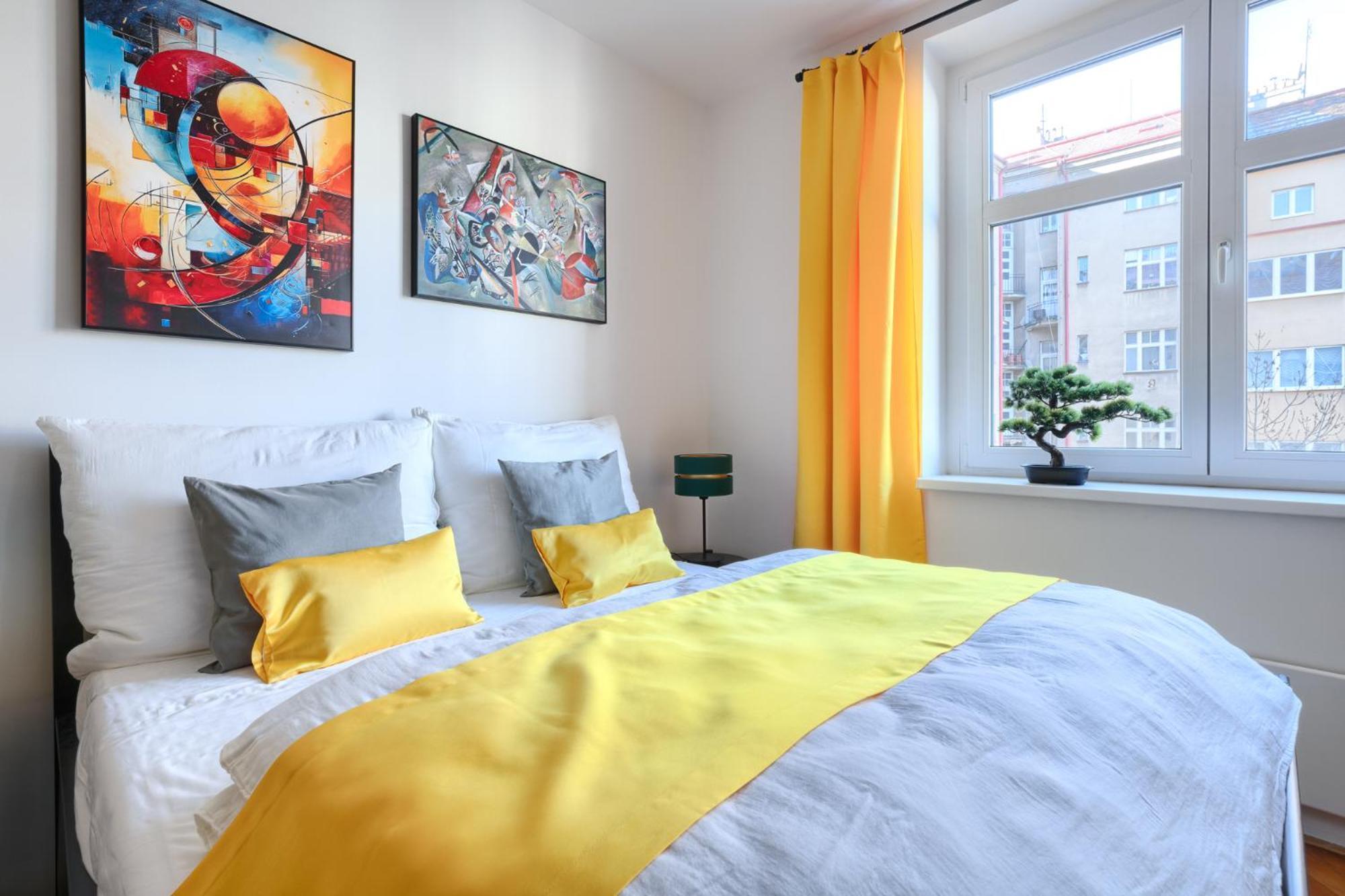 Flora Apartment *